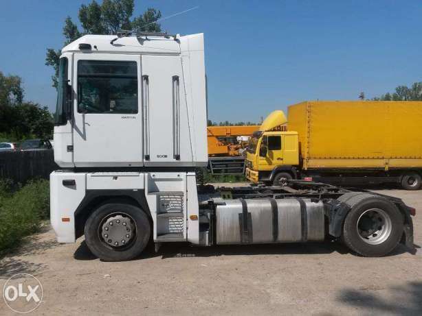 Dezmembram Renault Magnum 2007-2008