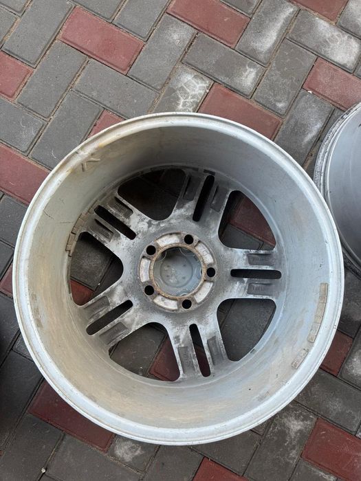 Диски R20 Тойота