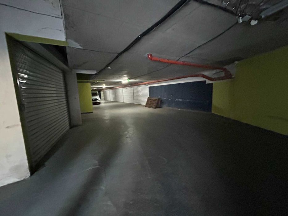 ГАРАЖ в Студентски град