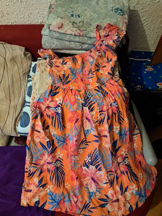 Rochii de vara și un compleu de pat