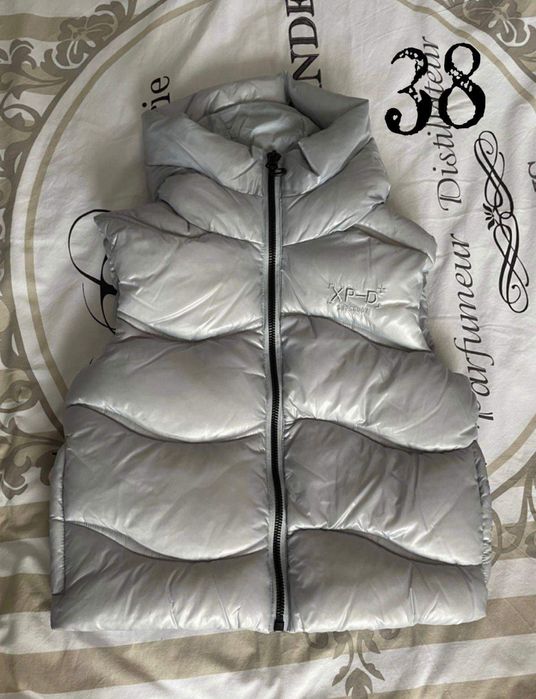 Vesta cu Gluca Superdry noua