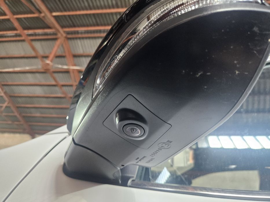 Ляво/дясно огледало с камера за Toyota Hilux 2022