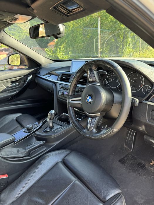 BMW F30 2.0D 2012г На Части