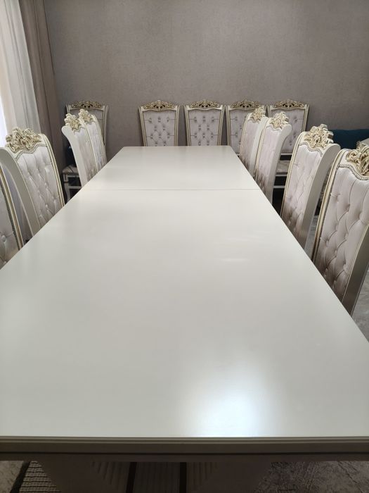 Продам стол и стульев