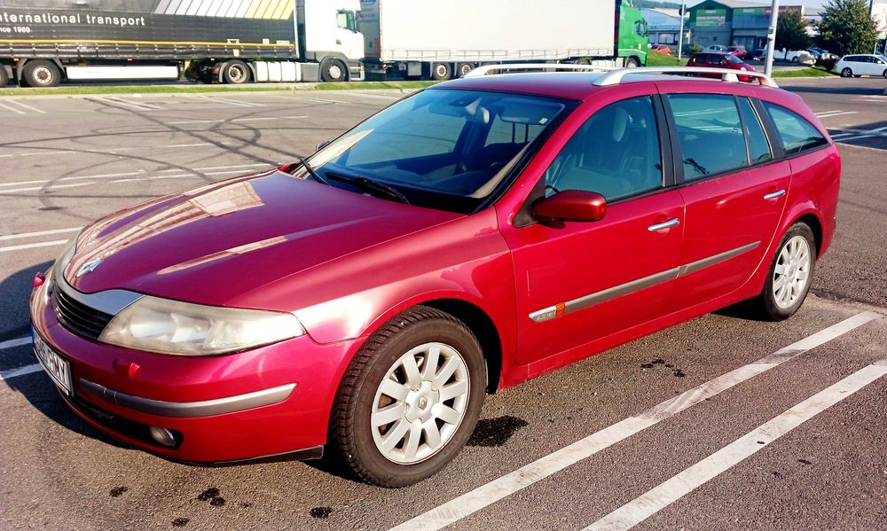 Renault Laguna II Break 2.2 BENZINĂ AUTOMATĂ | 2004 | 291.000 km | 770 € / ITP 052027