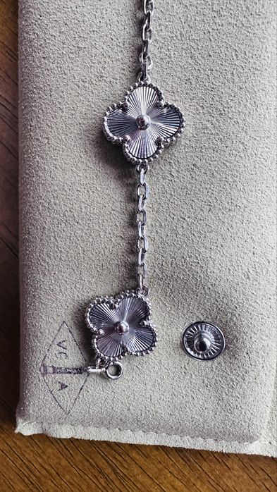 Страхотен комплект Van Cleef