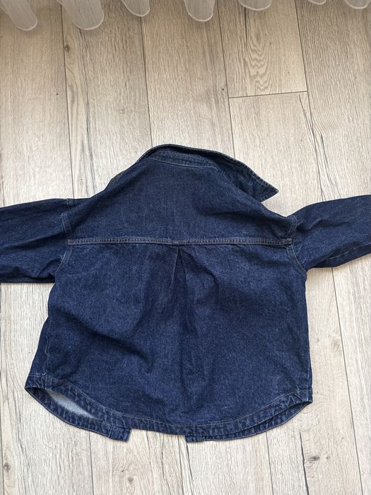 Тъмносиньо дънково яке ZARA