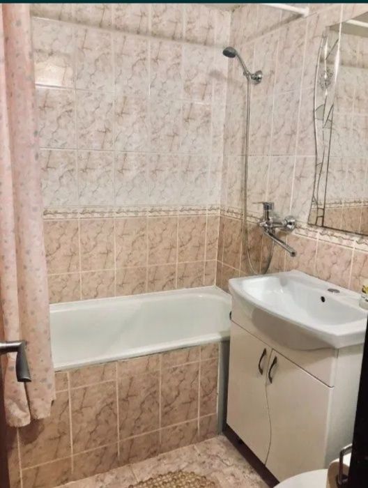 Сарыарка 11-Кенесары,  2 часа 2000