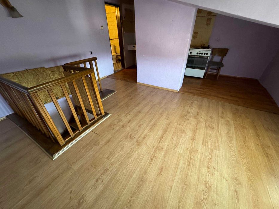 Продава се Двустаен апартамент в Велико Търново, Център - 50 кв.м за 998 €/кв.м - Снимка #3