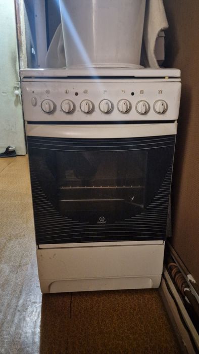 Продам плиту. В хорошем состояни