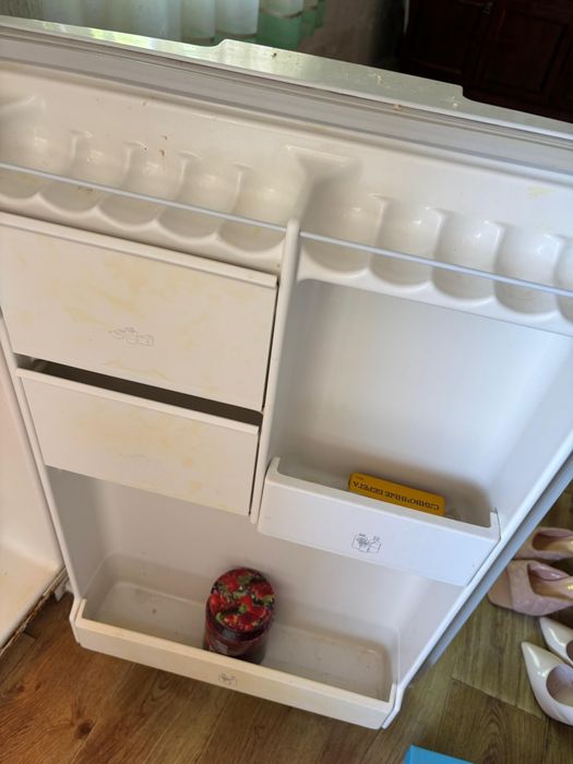 Холодильник бирюса 30000тг