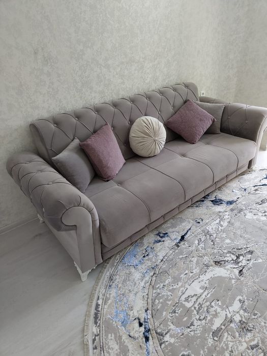 Продам диван срочно