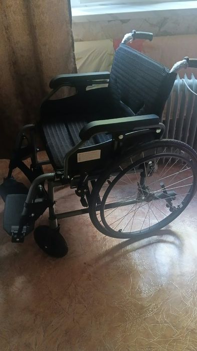 Инвалидная коляска НОВАЯ