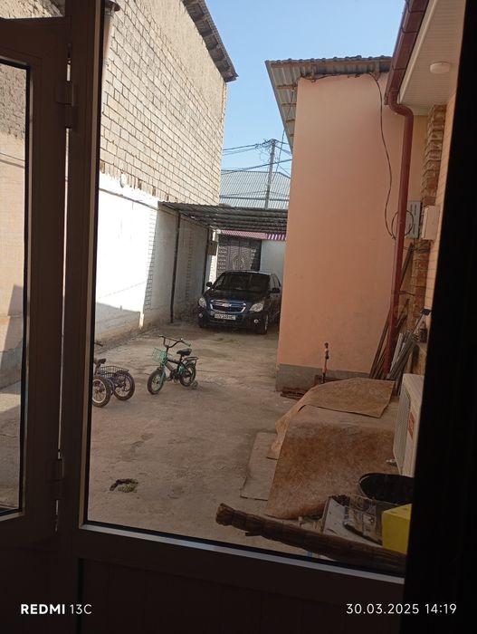 Продаю дом в Яшнабадском районе или обменяю на квартиру на юнусабаде