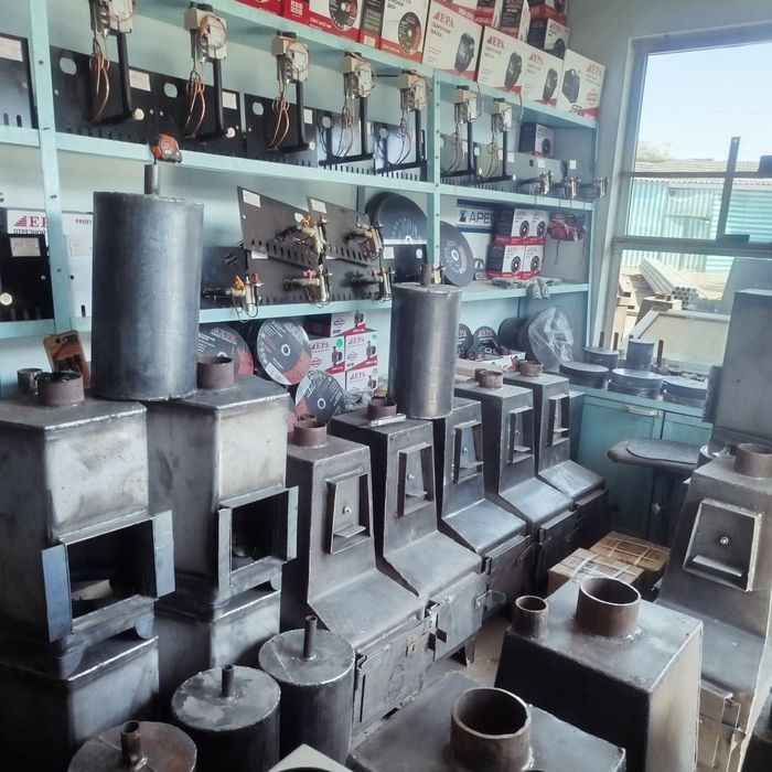 Катёл ва титанлар