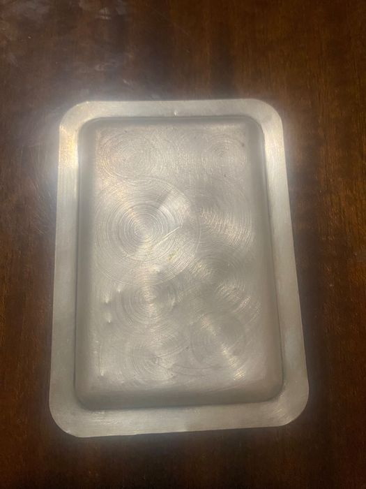 Антикварна сребърна табличка вероятно за бижута или визитки