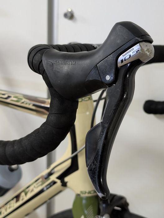 Vanzare bicicleta semicursiera Shockblaze carbon shimano
