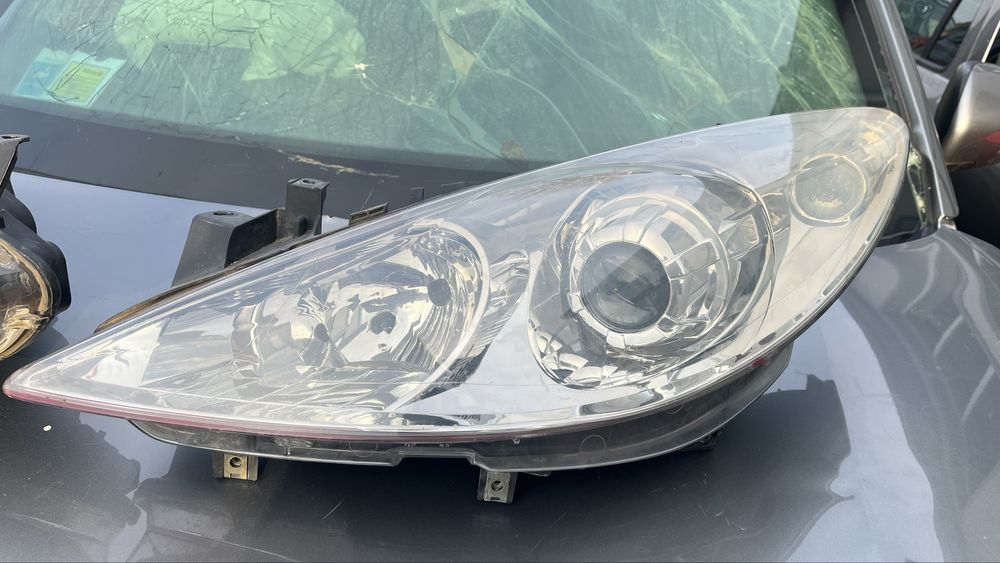 Фарове за Пежо 307