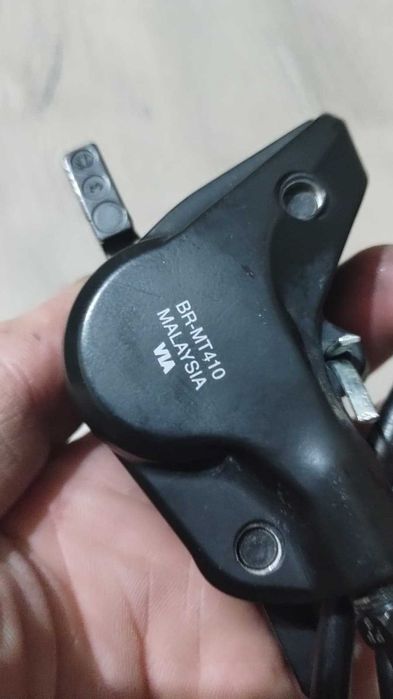 Vand Frane Shimano MT410 2 pistoane (Set)