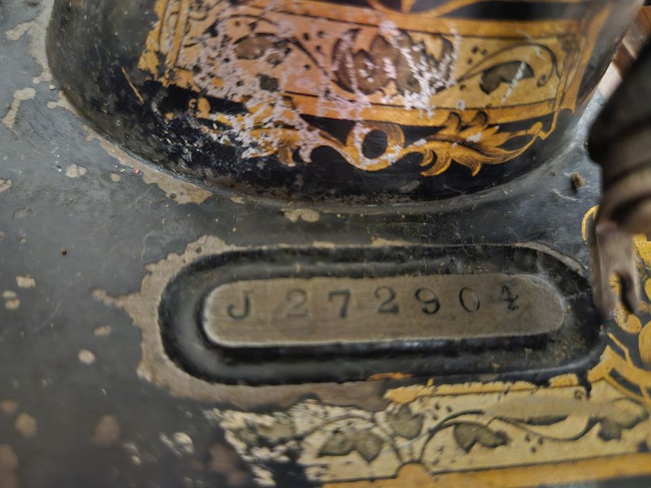 Vănd mașină de cusut veche din 1904