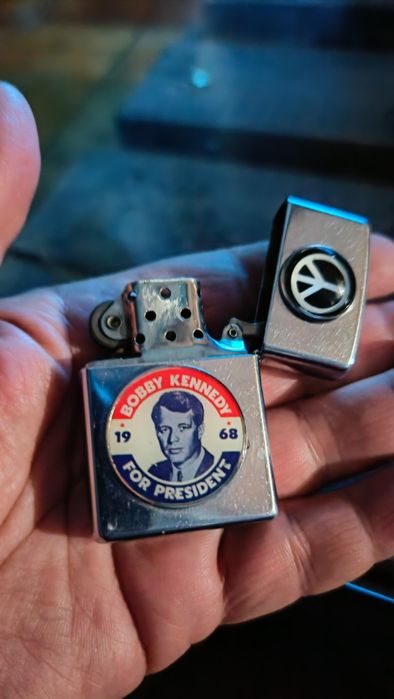 Zippo vintage, Lucky Strike