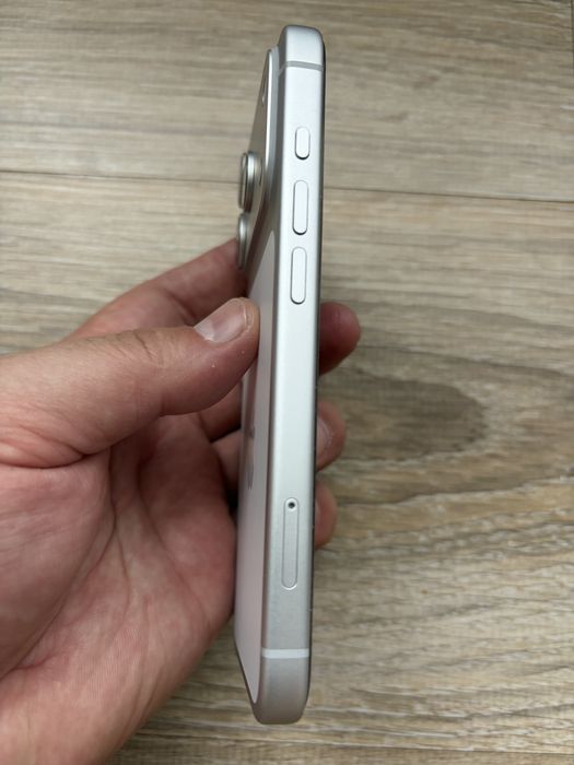 Продам iphone 17 pro 256