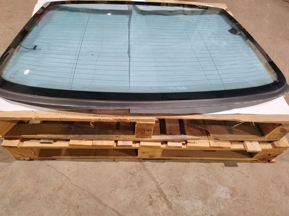 Задно стъкло Мерцедес W211/Mercedes w211
