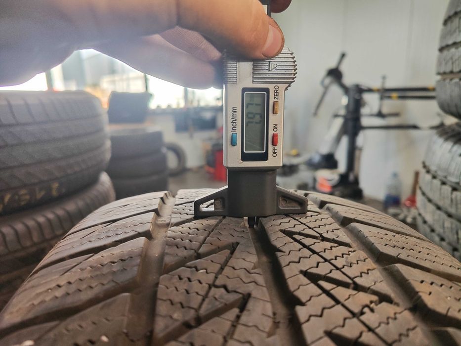 2бр. зимни гуми 255/50/17 BestDrive