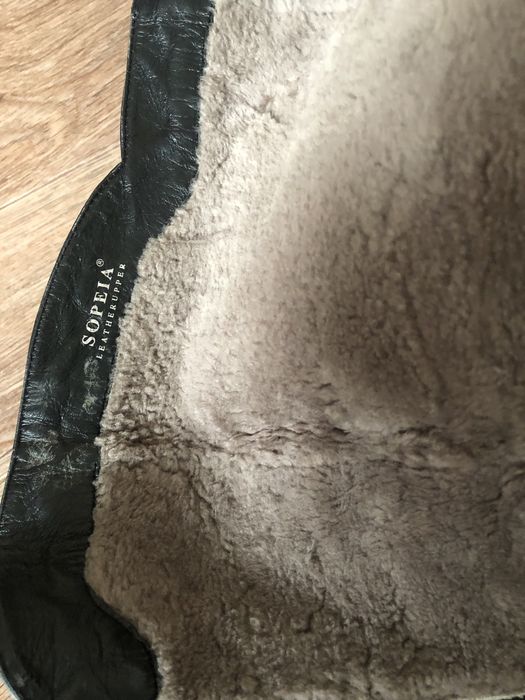 Продам женские сапоги