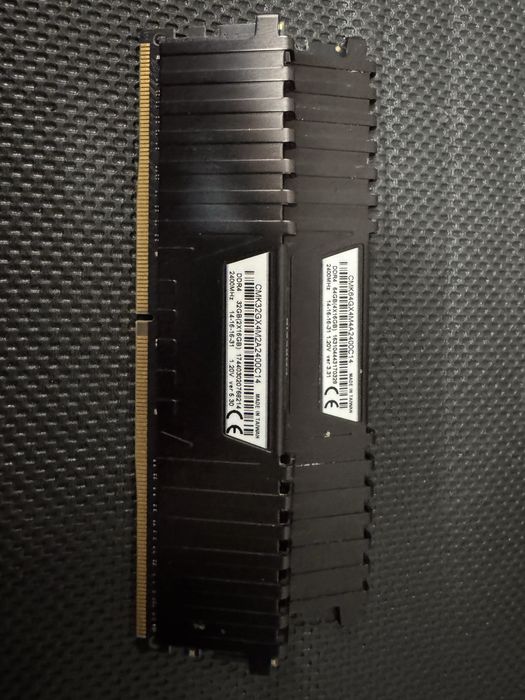 Memorii ram ddr4 2400mhz 16 32gb 2x 16gb