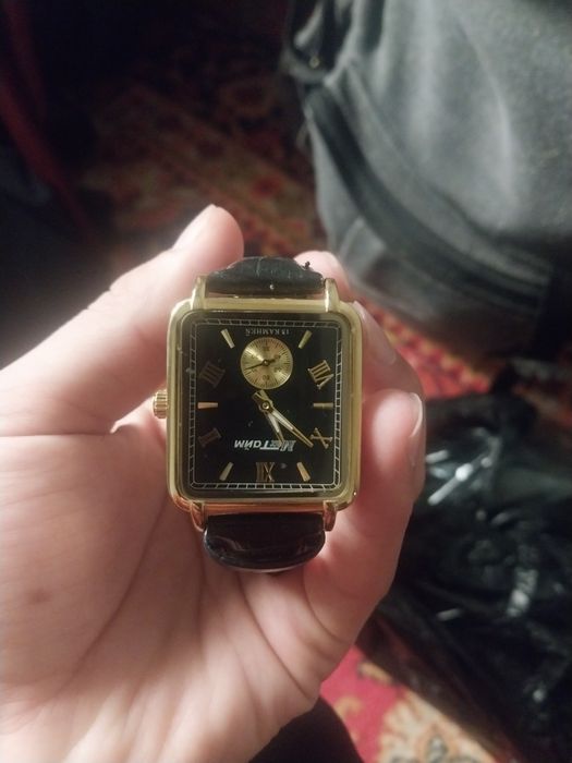 Qo'l soat bor yangi garantiya