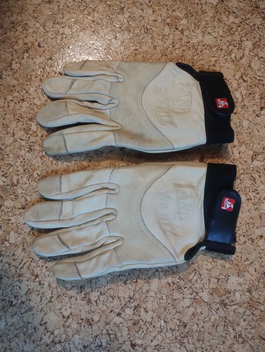 Ръкавици Landyachtz