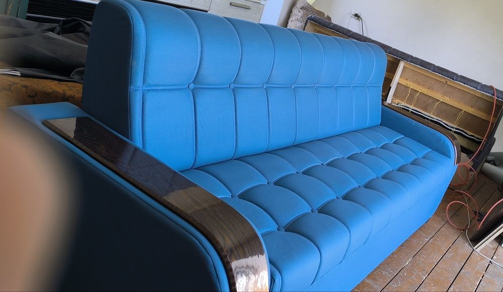 Divan sotiladi matiriali moyshi