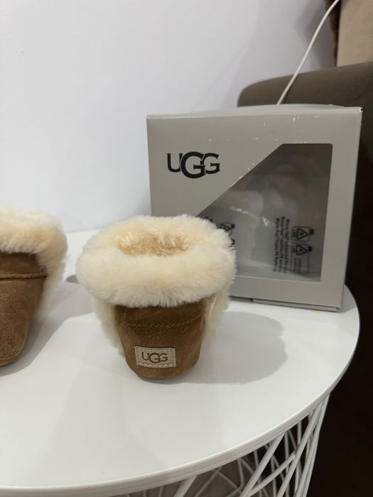 Ugg-uri bebe ,originali,model I lassen