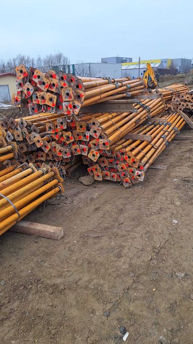 sistem sustinere a popului in timpul instalarii planseului si scule