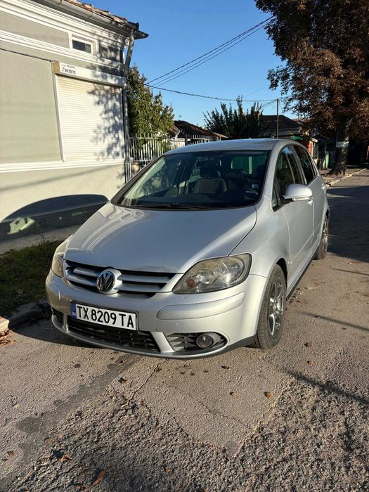 Голф + 2005г. 2000 см3,  D-140к.с. 2180Евро