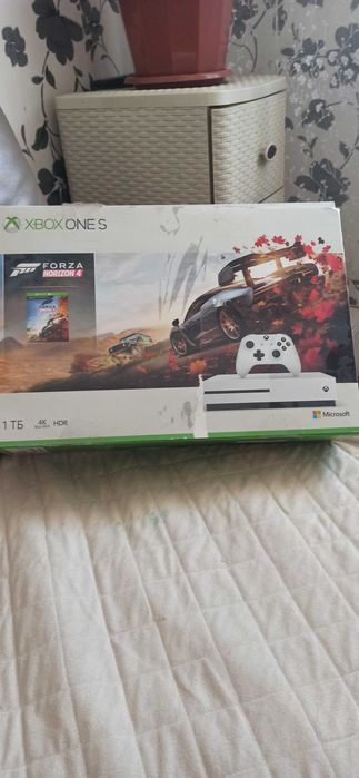 Игровая приставка