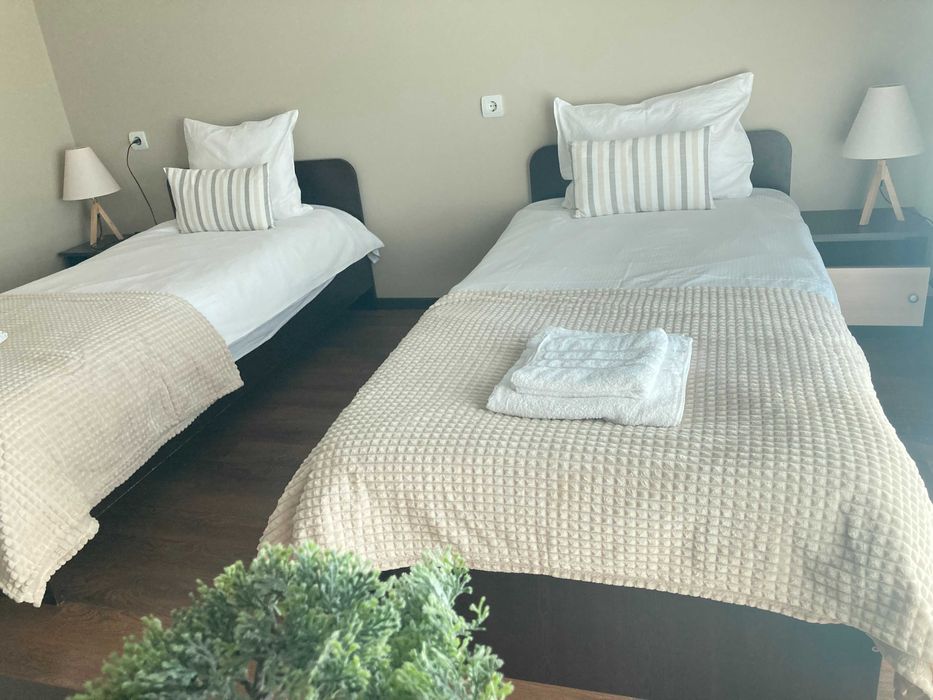 Дава се под наем Къща в Сопот - 150 кв.м за 331.5 € - Снимка #1