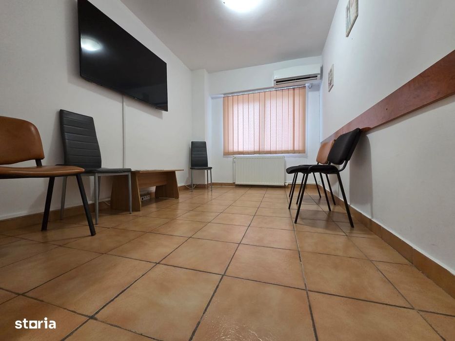 Apartament 4 Camere Ideal Cabinet/Birou sau Locuință