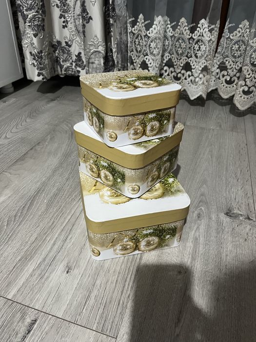 Cutii aranjamente diferite dimensiuni