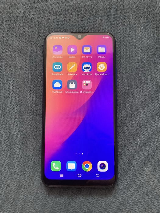 Продам vivo y17.