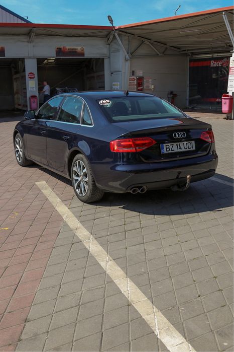 Vand Audi A4 B8 2.0tdi