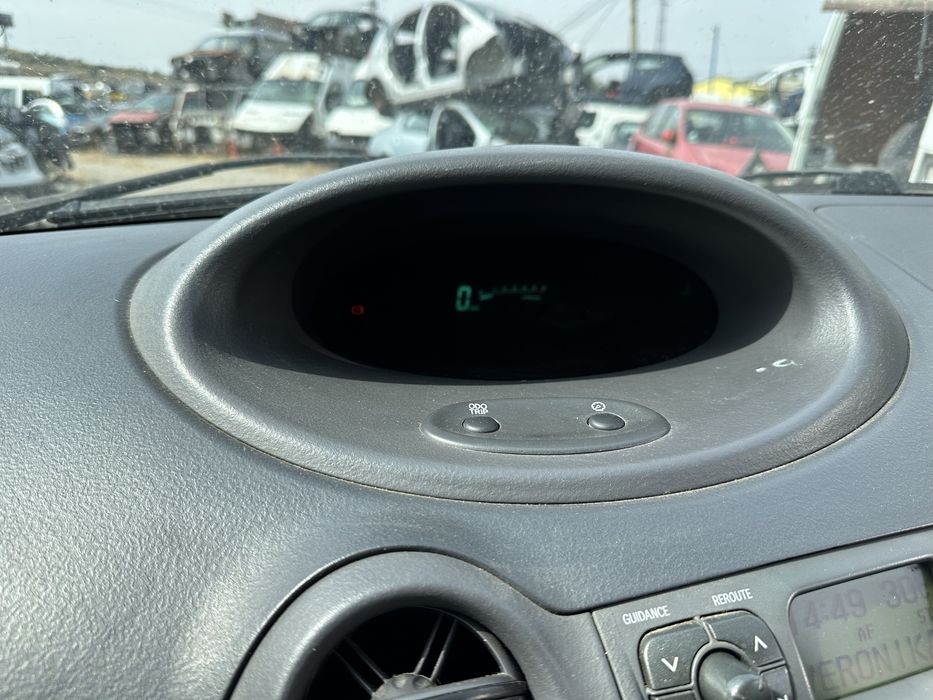 Toyota Yaris 1.4 d4d НА ЧАСТИ