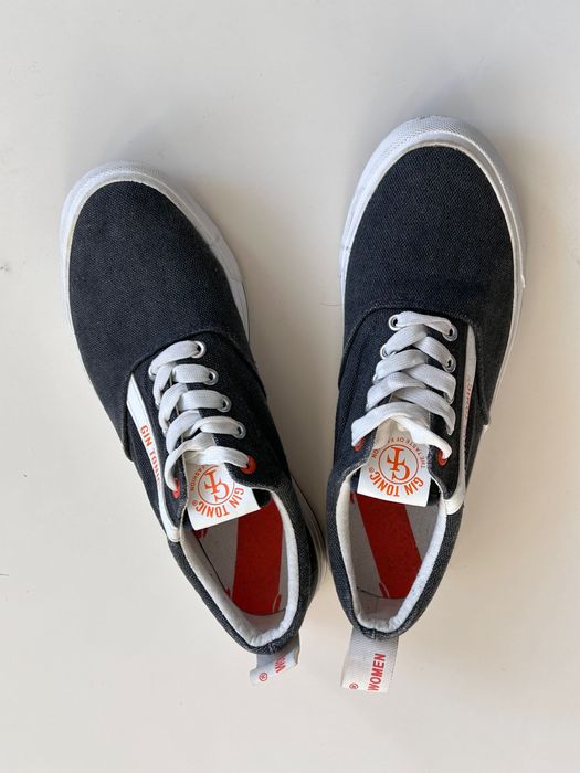 Нови спортни обувки/гуменки 39номер