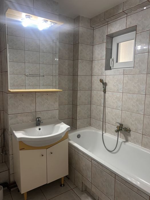 Închiriez Apartament 3 camere Dacia