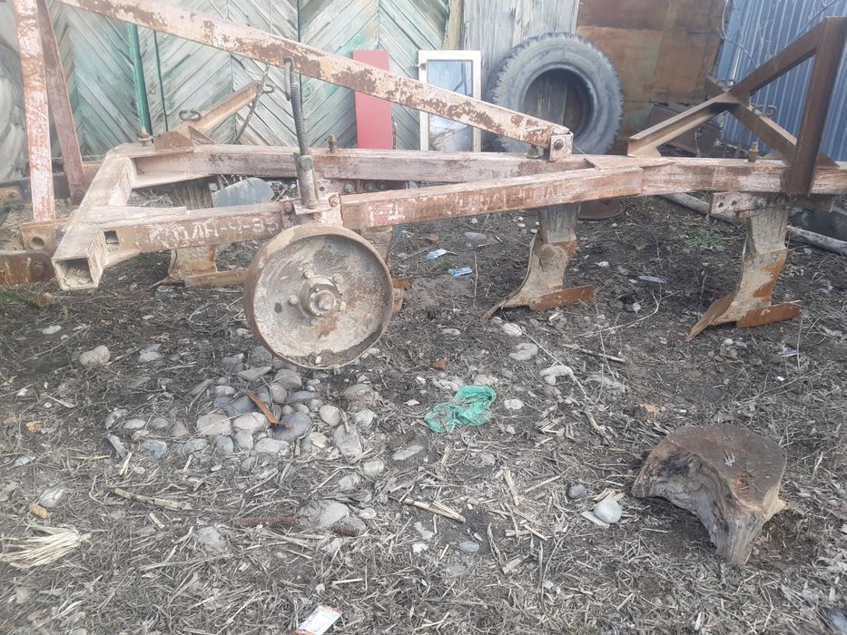 Плүг сатлады 4корпүс