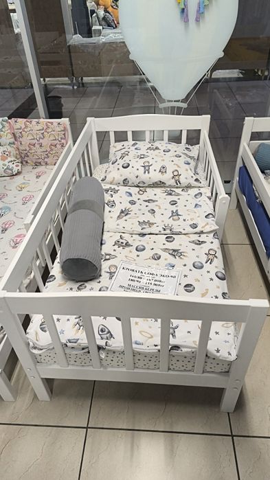 Продам детские кровати 2 ед новые