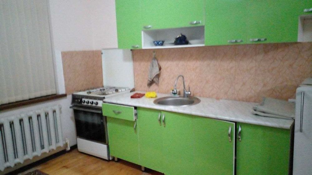 Do'stlik metrosida 350 $ 2 xonali  kvartira beriladi