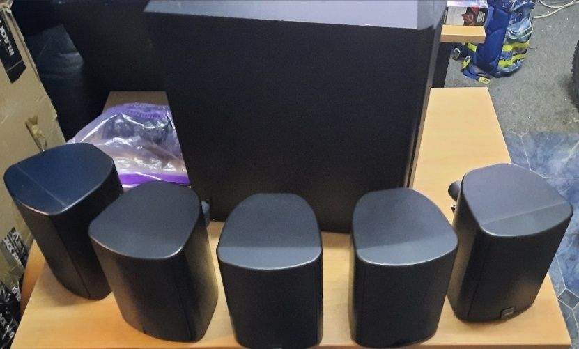 Vând sistem 5.1 caton sateliți plus X