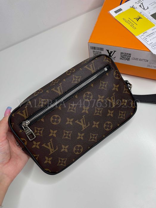 Borseta de mana - Louis Vuitton Kasai - monogram